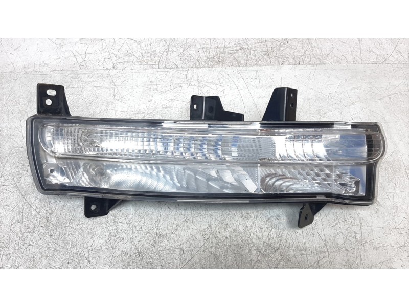 Recambio de piloto delantero izquierdo para jeep compass (m7) limited fwd referencia OEM IAM 68266927AB 108903621 