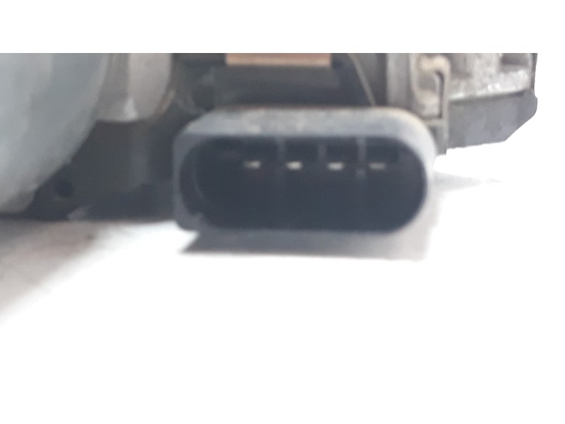 Recambio de motor limpia delantero para opel astra j lim. 1.7 16v cdti referencia OEM IAM 13262434 SLF610101 