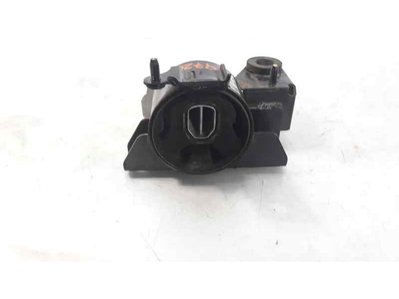 Recambio de soporte motor para ssangyong xlv 1.6 cat referencia OEM IAM 678303  