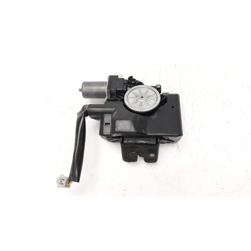 Recambio de cerradura maletero / porton para toyota rav 4 2.0 d-4d cat referencia OEM IAM 1638000790  