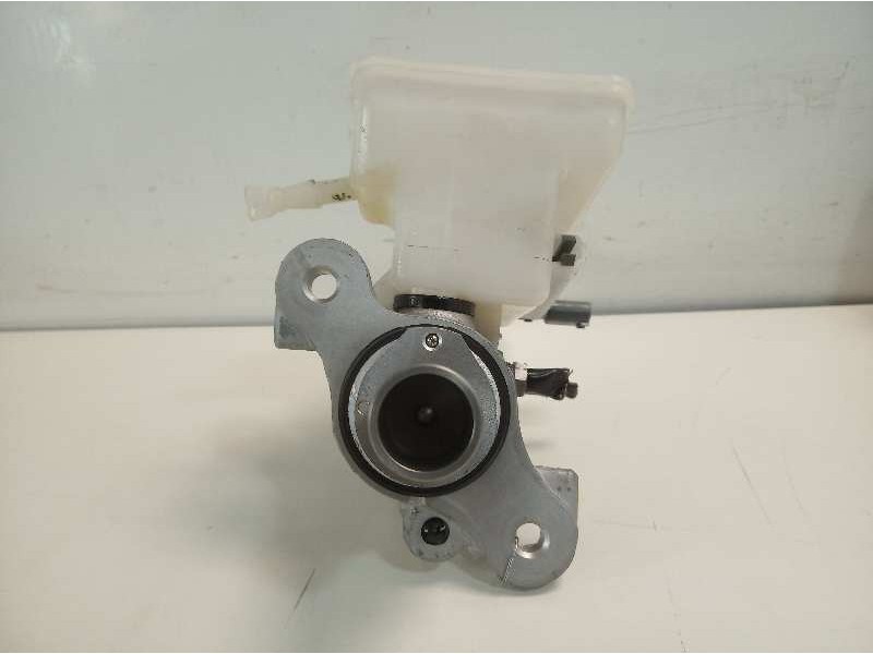 Recambio de bomba freno para mercedes-benz clase cla (w117) shooting brake cla 200 d (117.908) referencia OEM IAM A4264300202  