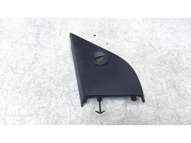 Recambio de moldura para dacia sandero iii stepway expression referencia OEM IAM 802933720R  
