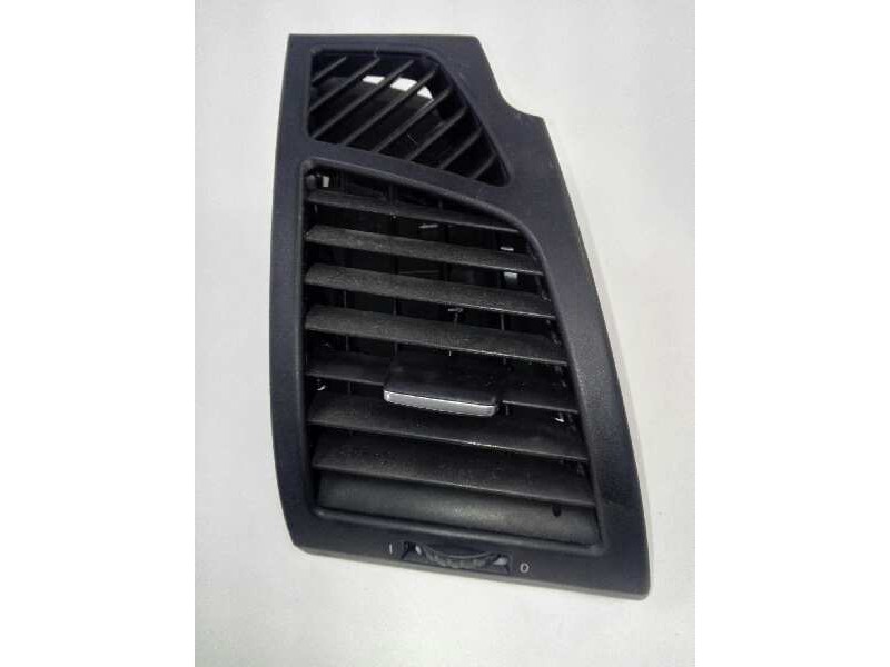 Recambio de rejilla aireadora para bmw serie 1 berlina (e81/e87) 120d referencia OEM IAM 7059188  