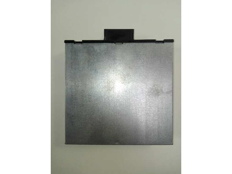 Recambio de centralita luces para bmw serie 1 berlina (e81/e87) 120d referencia OEM IAM 61429127088 8ES00947420 