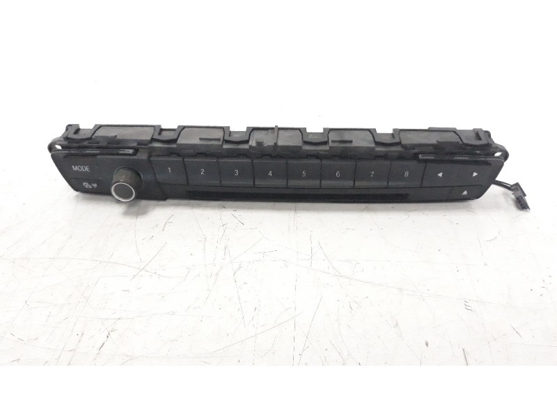 Recambio de sistema audio / radio cd para bmw serie 3 lim. (f30) 318d referencia OEM IAM E1062000D03  