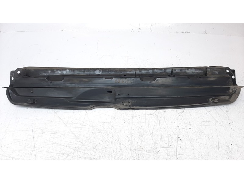 Recambio de panel frontal para citroen xsara picasso 1.6 16v hdi fap referencia OEM IAM 7106C4  