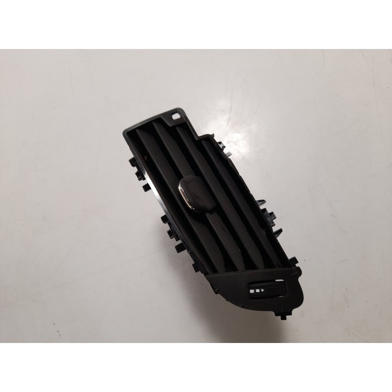 Recambio de rejilla aireadora para opel astra k sports tourer 1.6 cdti dpf referencia OEM IAM 39079604  