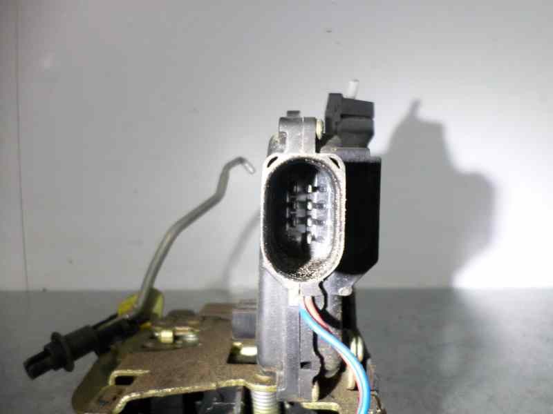 Recambio de cerradura puerta trasera derecha para audi a6 avant (4b5) 2.5 tdi referencia OEM IAM 4B0839016G  