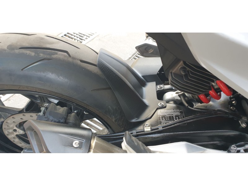 Recambio de guardabarros trasero para bmw f 900 r f 900 r referencia OEM IAM 46628396360  