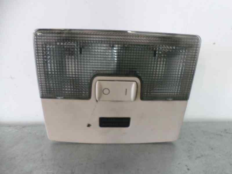 Recambio de luz interior para audi a6 avant (4b5) 2.5 tdi referencia OEM IAM 4B0947105B  