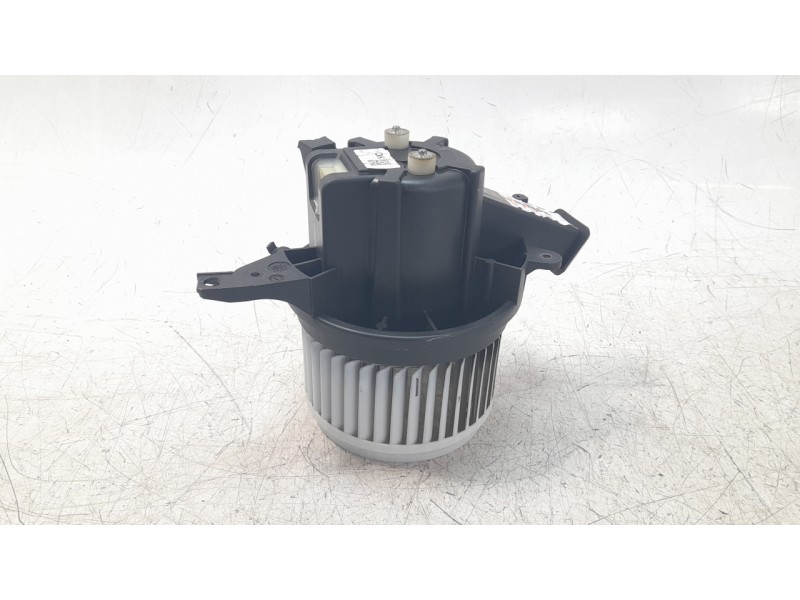 Recambio de ventilador calefaccion para jeep compass (m7) limited fwd referencia OEM IAM 68350343AA  