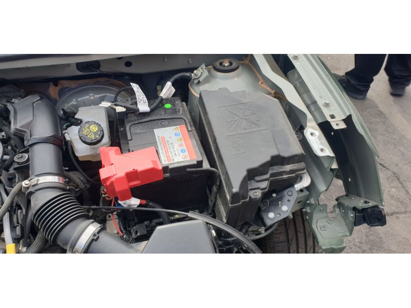 Recambio de centralita motor uce para dacia sandero iii stepway expression referencia OEM IAM 237100796V  
