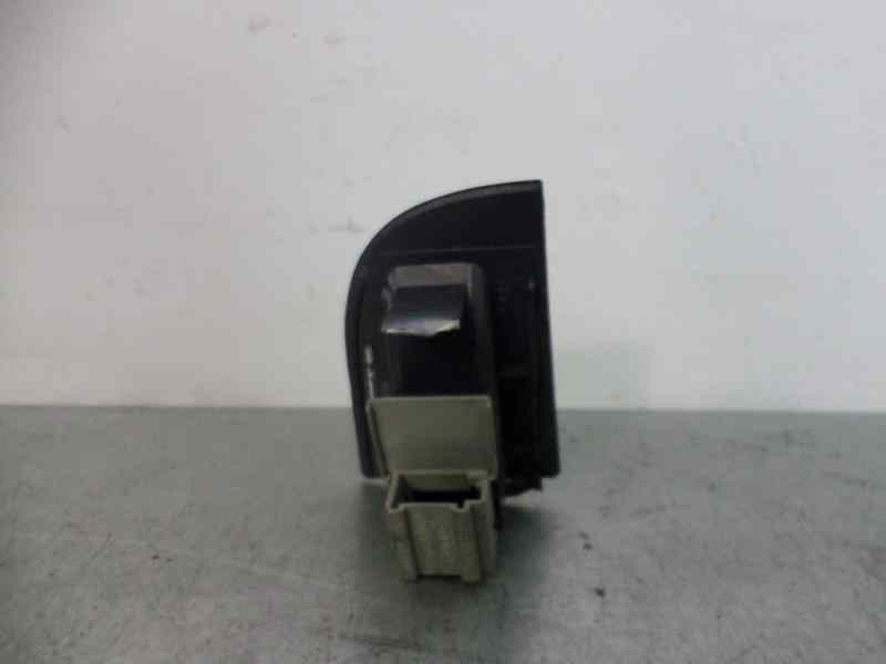 Recambio de mando elevalunas trasero izquierdo para audi a6 avant (4b5) 2.5 tdi referencia OEM IAM 4B0959855  