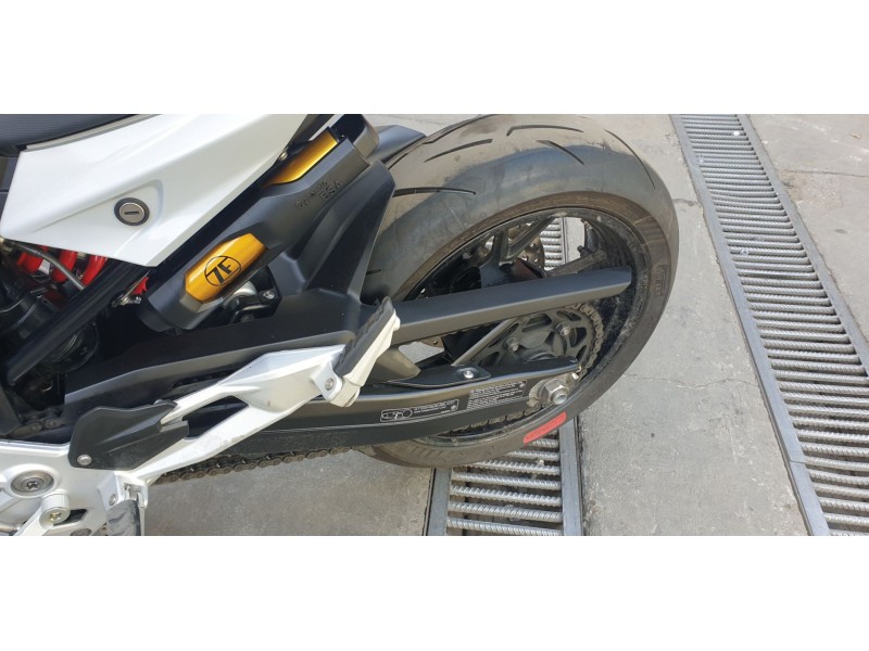 Recambio de basculante para bmw f 900 r f 900 r referencia OEM IAM 33357924406  