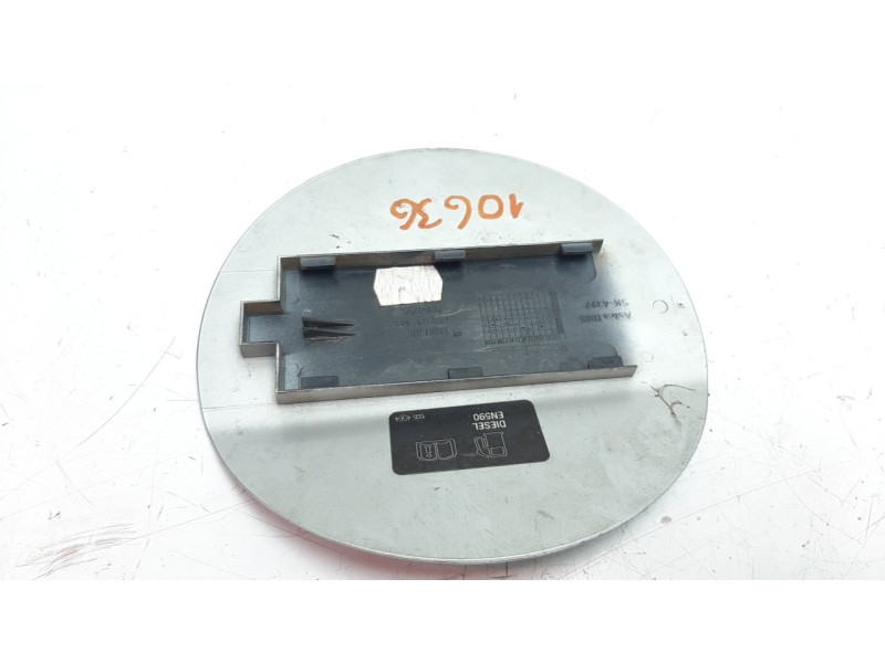 Recambio de tapa exterior combustible para opel astra j lim. 1.7 16v cdti referencia OEM IAM 13281384  