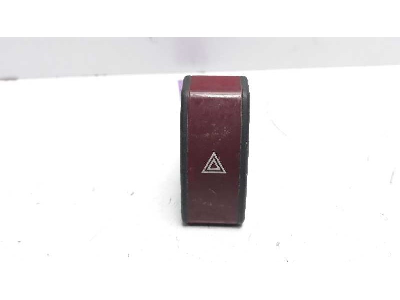Recambio de warning para opel corsa c club referencia OEM IAM 13539900 9164141344201A 