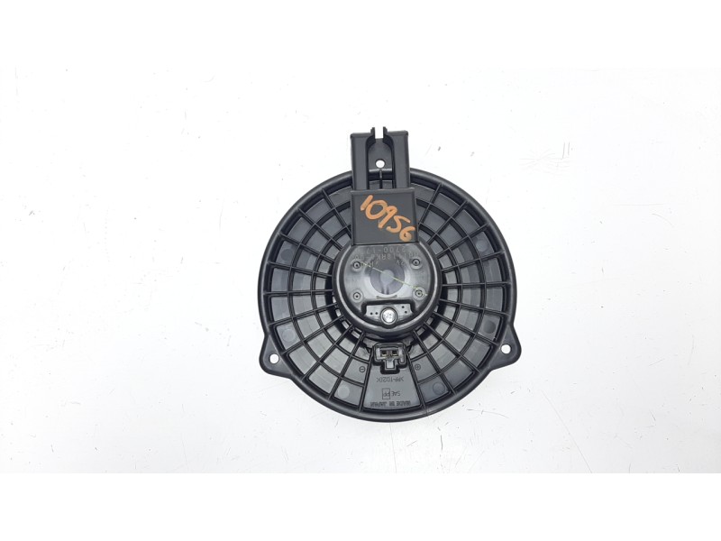Recambio de ventilador calefaccion para mazda 3 berlina (bp) referencia OEM IAM BDGF61B10  