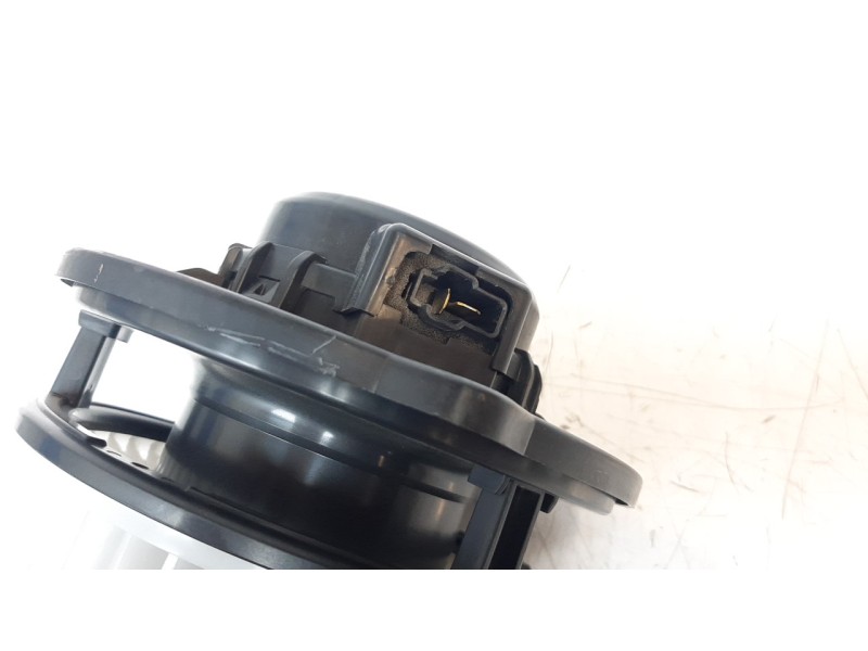 Recambio de ventilador calefaccion para hyundai tucson referencia OEM IAM 97113P2000  