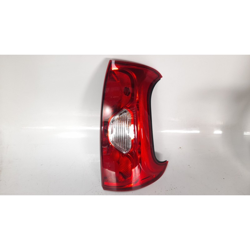 Recambio de piloto trasero derecho para fiat panda (319) 1.2 cat bivalent. gasolina / gpl referencia OEM IAM 51843642 103F096717