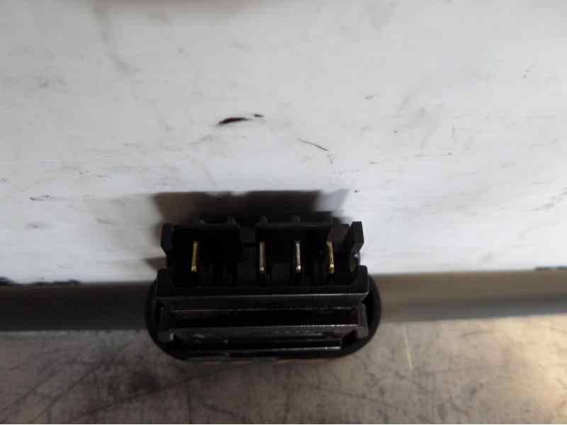 Recambio de interruptor para renault kangoo (f/kc0) referencia OEM IAM 7700428867A  