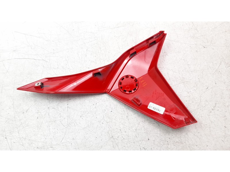 Recambio de moldura para bmw f 900 r f 900 r referencia OEM IAM 46639444520  