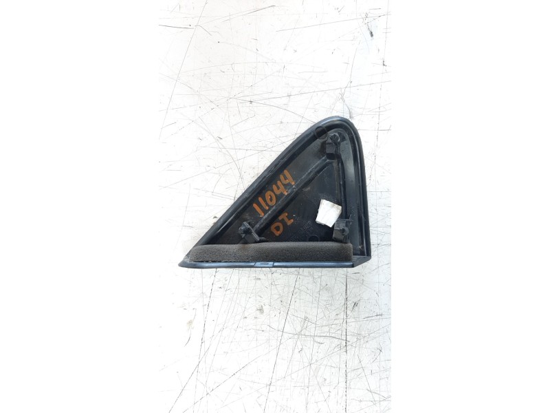 Recambio de moldura para dacia sandero 0.9 tce cat referencia OEM IAM 638753875R  
