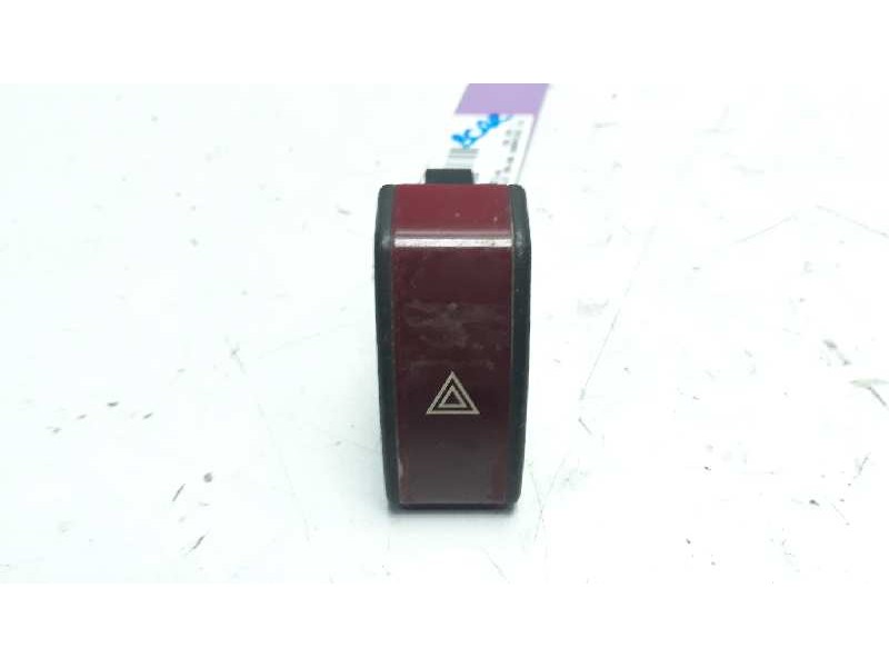 Recambio de warning para opel corsa c club referencia OEM IAM 13539900 9164141344201A 