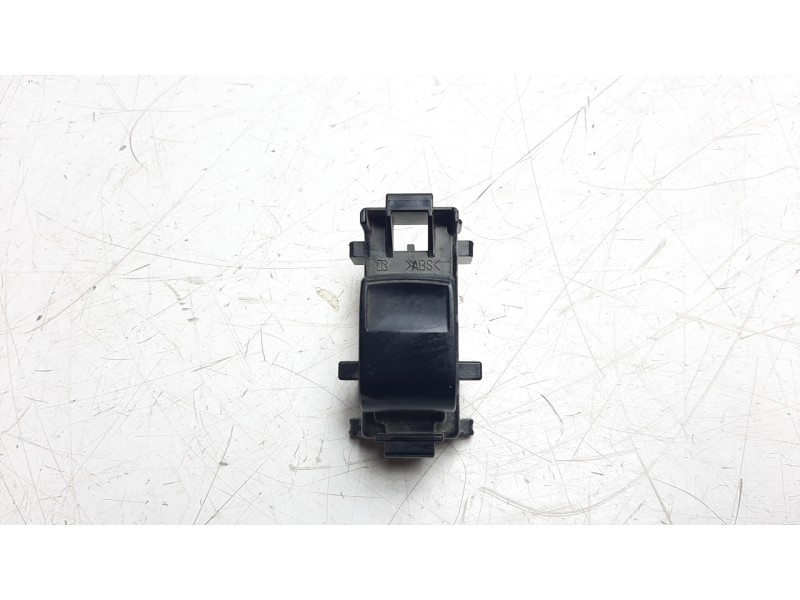 Recambio de mando elevalunas trasero derecho para toyota rav 4 2.0 d-4d cat referencia OEM IAM 8481052030 IAF810068HQ EWSTY005