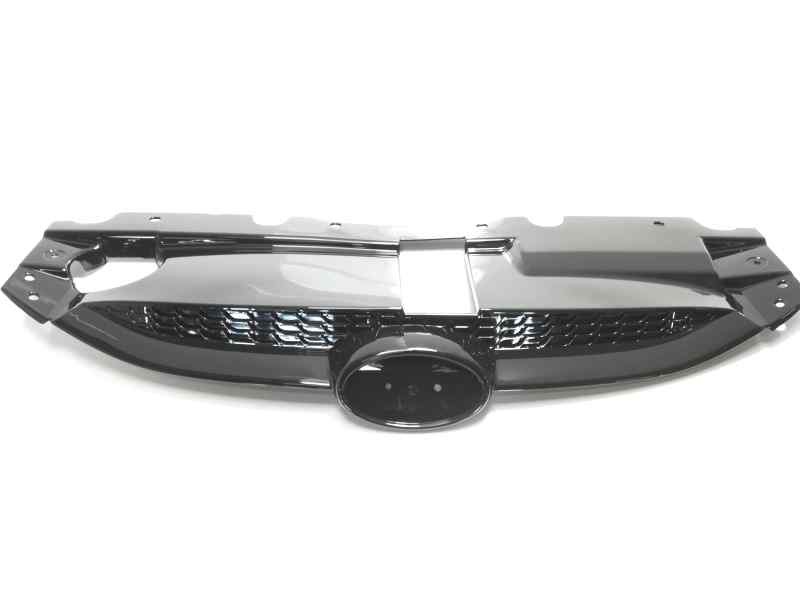 Recambio de rejilla delantera para hyundai ix35 referencia OEM IAM 863512Y000 108404305 