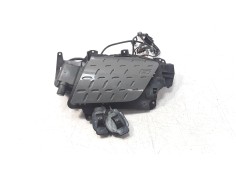 TAPA EXTERIOR COMBUSTIBLE 86340K4000 