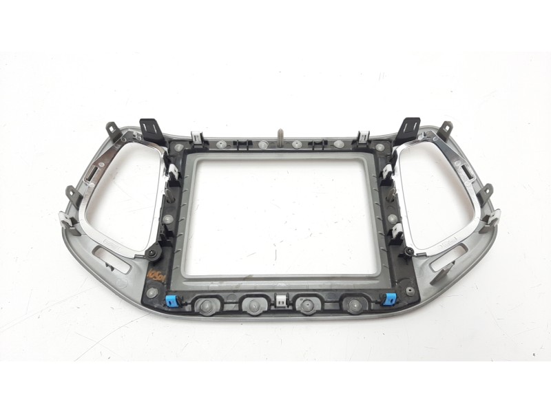 Recambio de moldura para jeep compass ii 1.4 m-air cat referencia OEM IAM 5UT63TRMAA  