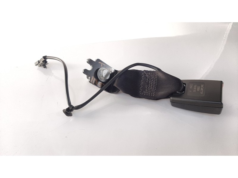 Recambio de enganche cinturon trasero izquierdo para mg hs comfort referencia OEM IAM 10039192  