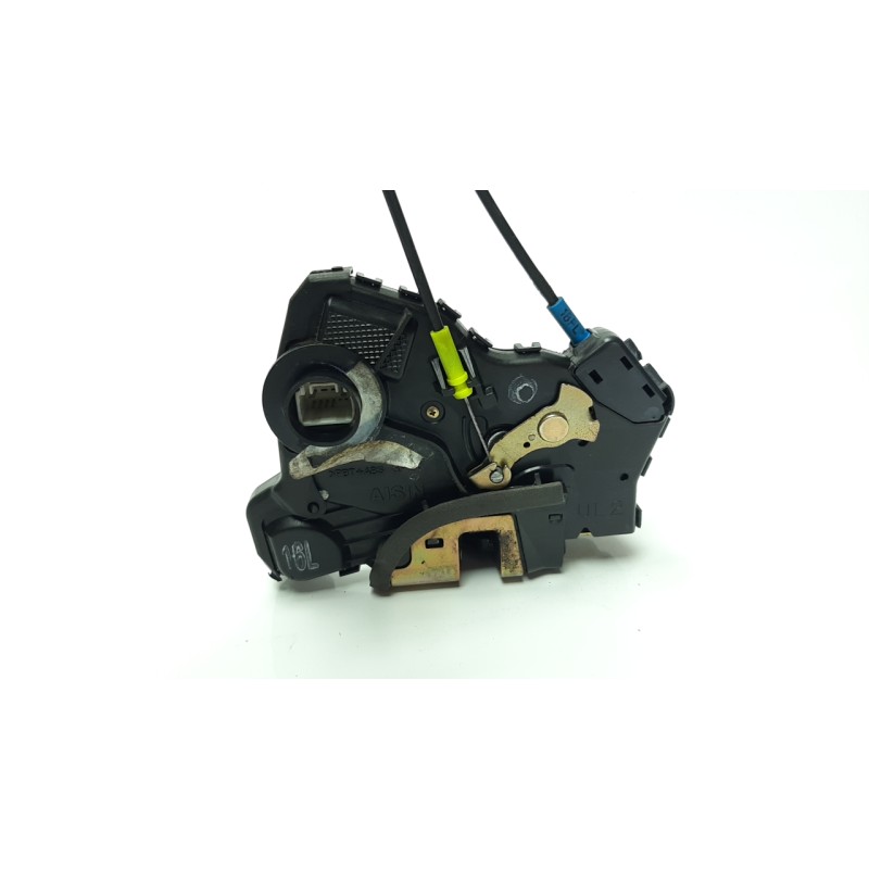 Recambio de cerradura puerta delantera izquierda para toyota avensis berlina (t25) 1.8 16v cat referencia OEM IAM 6904002152  
