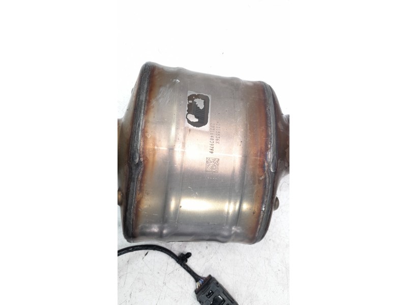 Recambio de catalizador para volvo xc60 referencia OEM IAM 32330587  