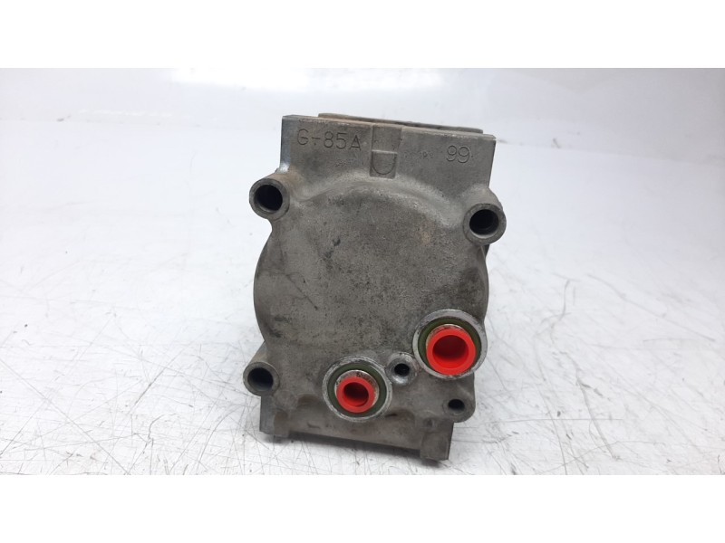 Recambio de compresor aire acondicionado para ford fiesta berl./courier 1.4 cat (pt-e) referencia OEM IAM 96FW19D629BC 32301 CAF