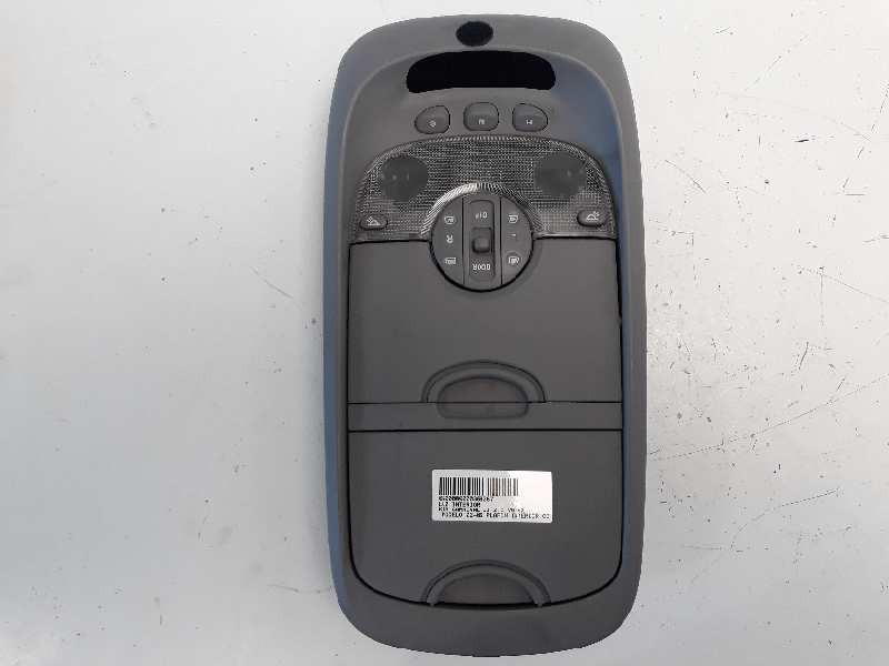 Recambio de luz interior para kia carnival ii 2.5 v6 ex referencia OEM IAM   