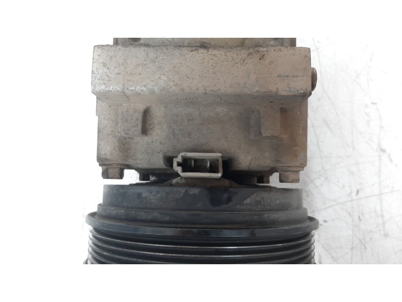 Recambio de compresor aire acondicionado para ford fiesta berl./courier 1.4 cat (pt-e) referencia OEM IAM 96FW19D629BC 32301 CAF