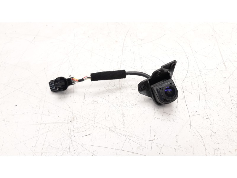 Recambio de camara vision trasera para kia sportage 1.6 gdi cat referencia OEM IAM 99240R2200  