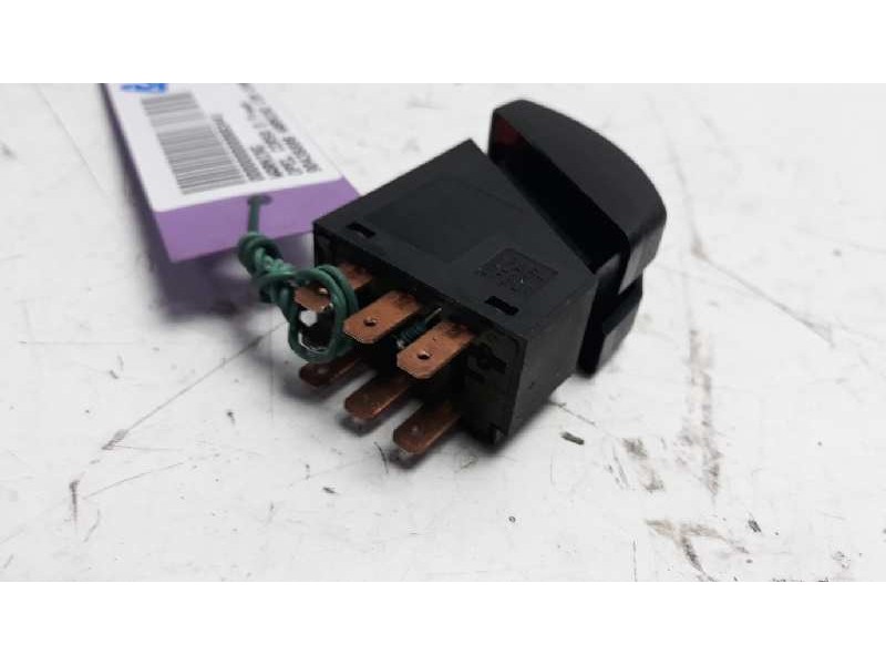 Recambio de warning para opel corsa b fresh referencia OEM IAM 90436896  