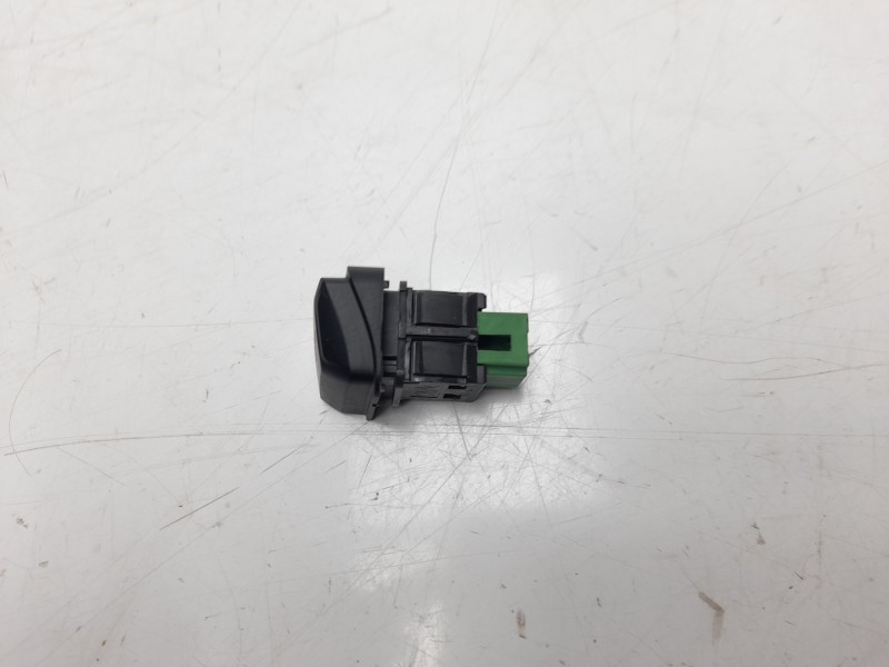 Recambio de interruptor para peugeot 208 style referencia OEM IAM 96750883ZD  