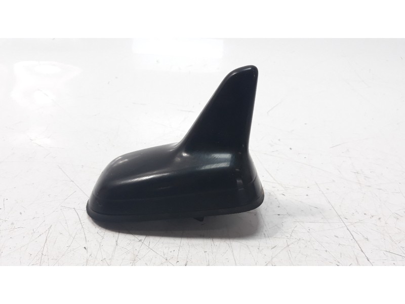 Recambio de antena para volkswagen t-roc 1.5 16v tsi act referencia OEM IAM 5Q0035507AH  