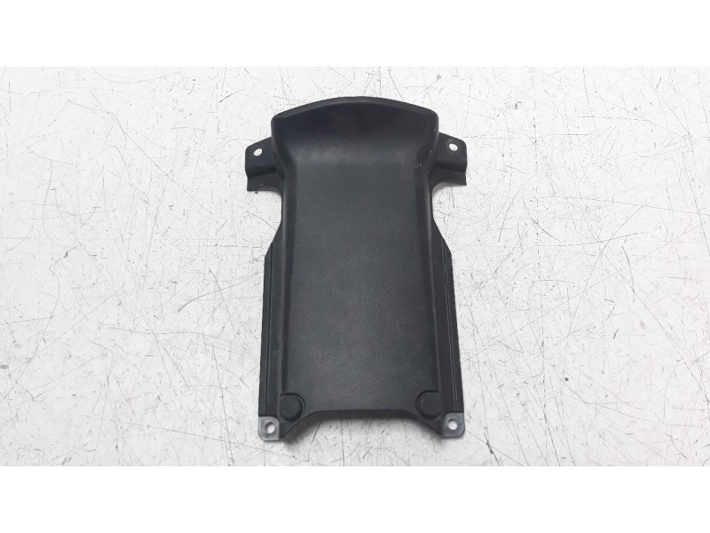 Recambio de moldura para honda forza 125 forza 125 referencia OEM IAM 64335K0BT000  
