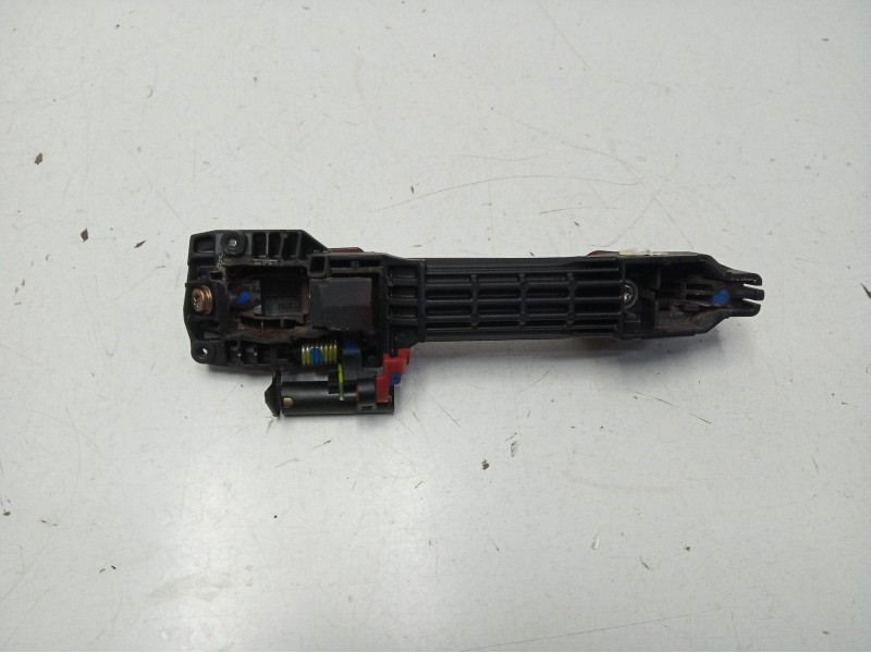 Recambio de maneta exterior delantera derecha para toyota avensis berlina (t25) 1.8 16v cat referencia OEM IAM 6921105903  