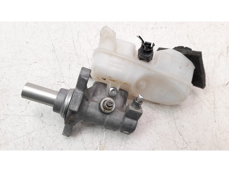 Recambio de bomba freno para renault express advance referencia OEM IAM 460119467R  