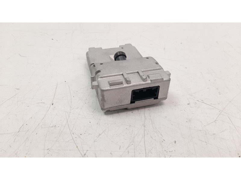 Recambio de modulo electronico para mazda 2 lim. () 1.5 16v cat referencia OEM IAM GSH767XCXT  