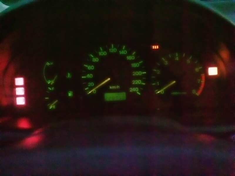 mazda 626 berlina (gf) del año 1998