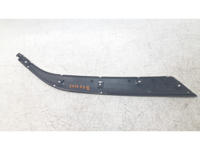 Recambio de moldura para peugeot 5008 1.6 blue-hdi fap referencia OEM IAM 9813608877  