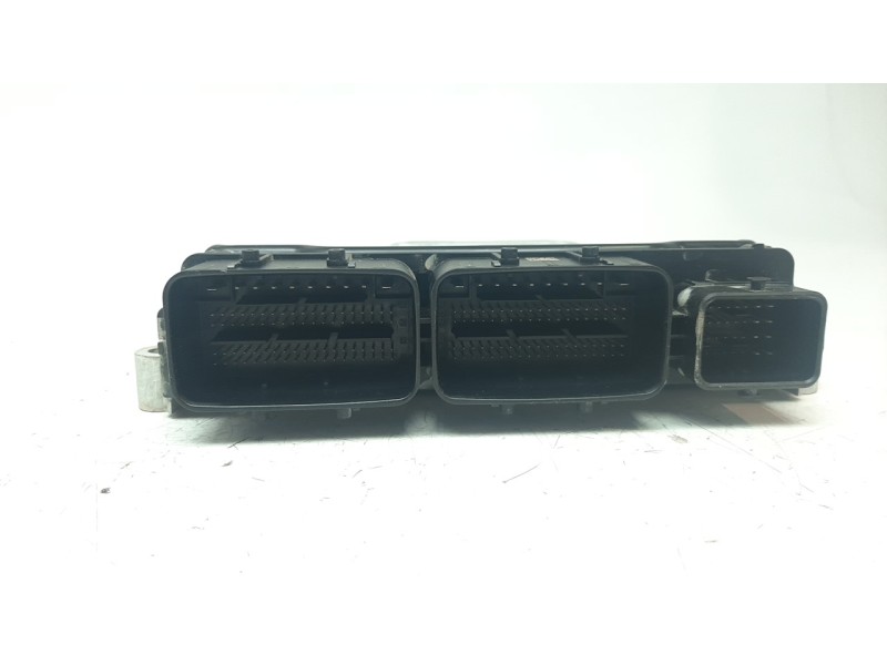 Recambio de centralita motor uce para renault express advance referencia OEM IAM 0281039177 237107894S 