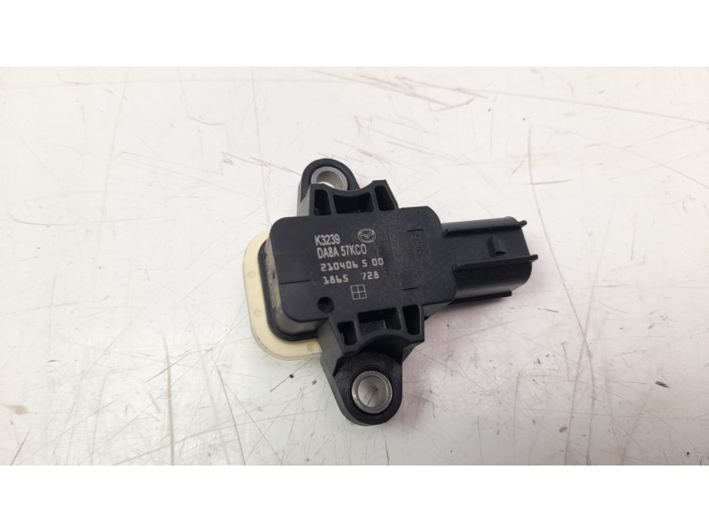 Recambio de sensor para mazda 2 lim. () 1.5 16v cat referencia OEM IAM DA8A57KC0 K3239 