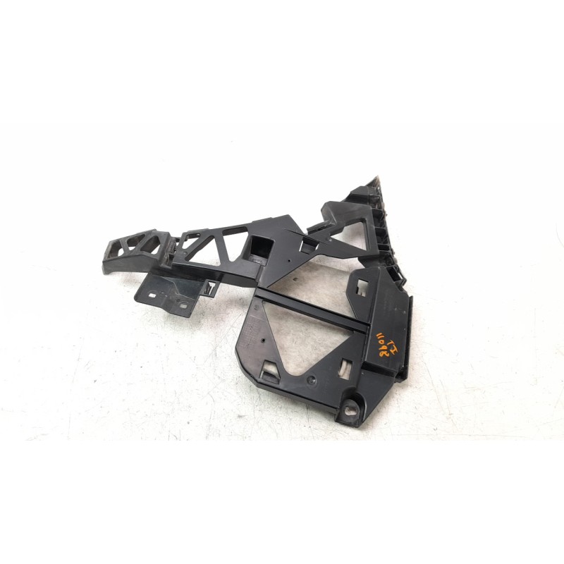 Recambio de soporte paragolpes trasero para mercedes-benz clase m (w166) ml 250 bluetec (166.004) referencia OEM IAM A1668851121
